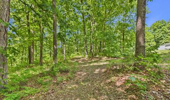 8052 E Ash Rd, Bloomfield, IN 47424