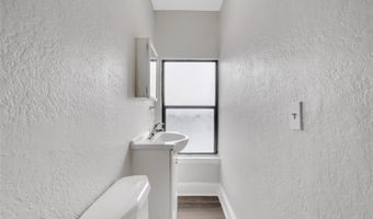 915 W PRINCETON St, Orlando, FL 32804