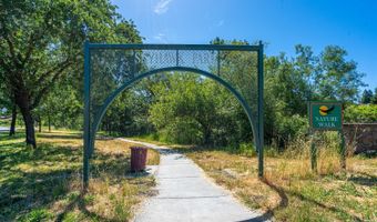1416 Nighthawk Dr, Santa Rosa, CA 95409