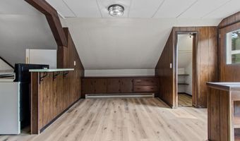 1903 E APPLE CREEK Rd, Appleton, WI 54913