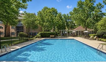 304- F HILLTOP Ln, Annapolis, MD 21403