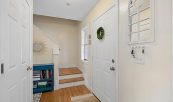 14 Abbey Rd, Brentwood, NH 03833