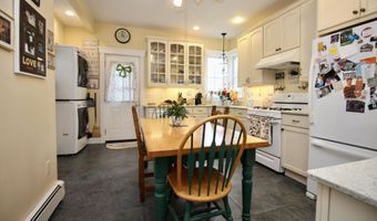 527 8th Ave, Belmar, NJ 07719