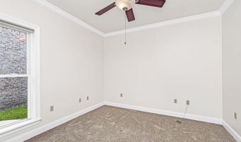 10715 Shoreline Dr, Baton Rouge, LA 70809