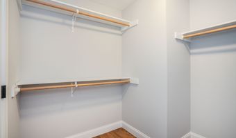 927 High Rd, Berlin, CT 06037