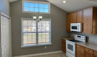 373 Still Water Cir, Boiling Springs, SC 29316