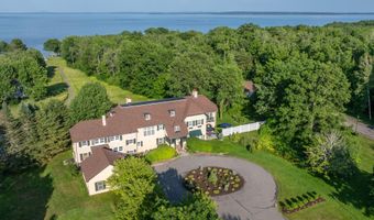 18 Bayside Dr, Belfast, ME 04915