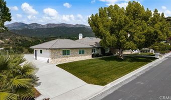 36608 Oak Ridge Dr, Yucaipa, CA 92399