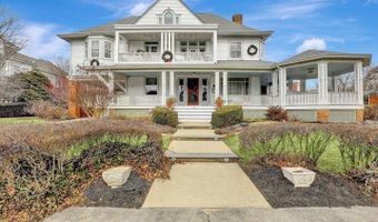 211 Cedar Ave, Allenhurst, NJ 07711