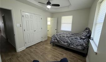 225 NUTRIA Dr, Arabi, LA 70032