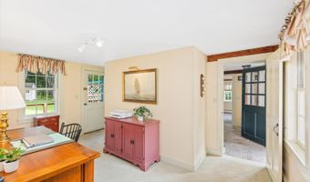 188 Forest Rd, Hancock, NH 03449