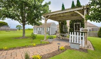 330 Parkhill Ln, Bartlesville, OK 74006