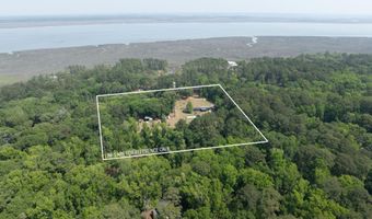 18 Quiet Cove Way, Beaufort, SC 29907