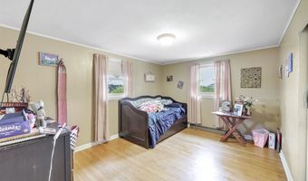 1529 CLARK St, Algoma, WI 54201