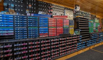 44 Main St, Albion, ME 04910