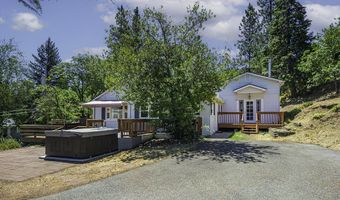 681 Liberty St, Ashland, OR 97520