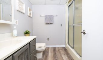 206 New Rd, Avon, CT 06001