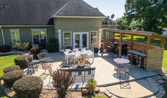 4541 La Costa Dr, Albany, GA 31721