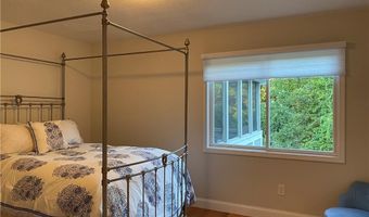 101 Legend Hill Rd 101, Madison, CT 06443