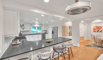 29846 Triunfo Dr, Agoura Hills, CA 91301