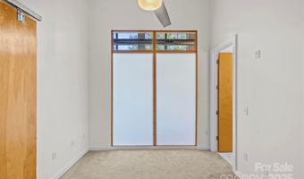 2116 Mcclintock Rd 232, Charlotte, NC 28205