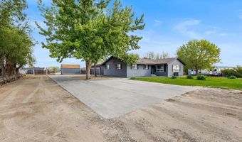1202 Karen Ave, Benton City, WA 99320