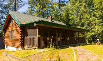 25 Tristan Ln, Bristol, NH 03222