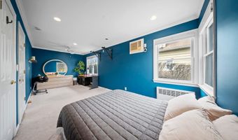 2 Lee Ave, Albertson, NY 11507
