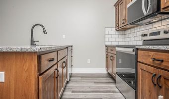 1803 NW 17th St, Abilene, KS 67410