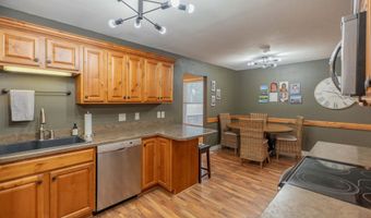 1907 Prospect Ave, Aberdeen, SD 57401