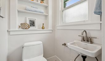 1827 Santa Clara Ave, Alameda, CA 94501