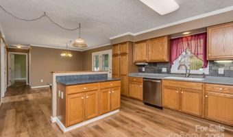 118 Paupers Ridge Ln, Banner Elk, NC 28604