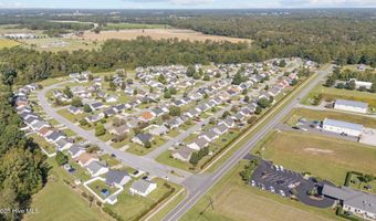 3786 Dover Dr, Ayden, NC 28513