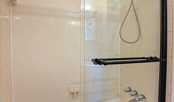 4106 MANGALORE Dr 401, Annandale, VA 22003
