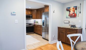 23 Glendale Ave, Berlin, CT 06037