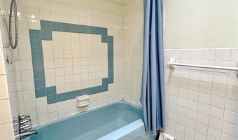 3785 GENESEE Dr, Philadelphia, PA 19154