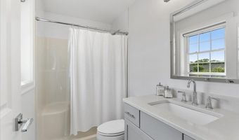 1405 Commerce Way 22, Attleboro, MA 02703