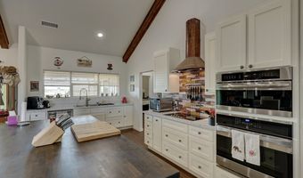 240 Sendero Horse Thief, Alpine, TX 79830