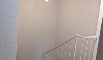 306 E Ludlow Dr Apt B, Avondale, AZ 85323