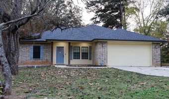 901 Lee St, Benton, LA 71006