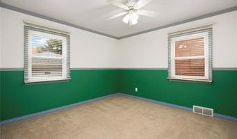 8928 Becker Ave, Allen Park, MI 48101