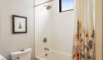 967 Auger Ln, Bozeman, MT 59718
