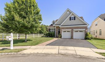 11 Salem Ct, Barnegat, NJ 08005