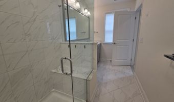 12 Putnam Ln, Danbury, CT 06810