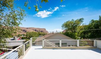 13 Cottonwood Dr, Blue Diamond, NV 89004