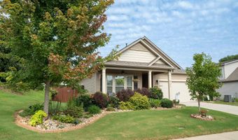 921 Deepwood Ct, Boiling Springs, SC 29316