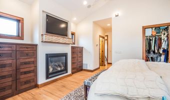 505 N Pasque Flower Trl, Brandon, SD 57005