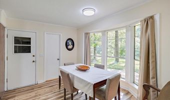 104 Holly Trl, Brandon, MS 39047