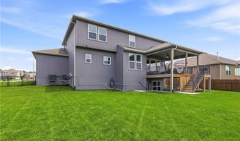 6416 N 142nd St, Basehor, KS 66007