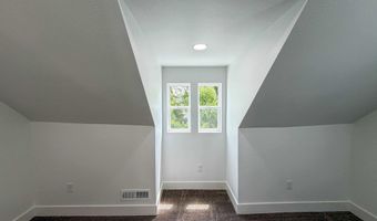 1121 3rd Ave E, Albia, IA 52531
